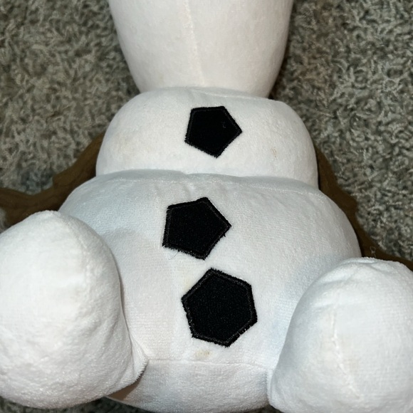Frozen’s OLAF Plush - Picture 4 of 8